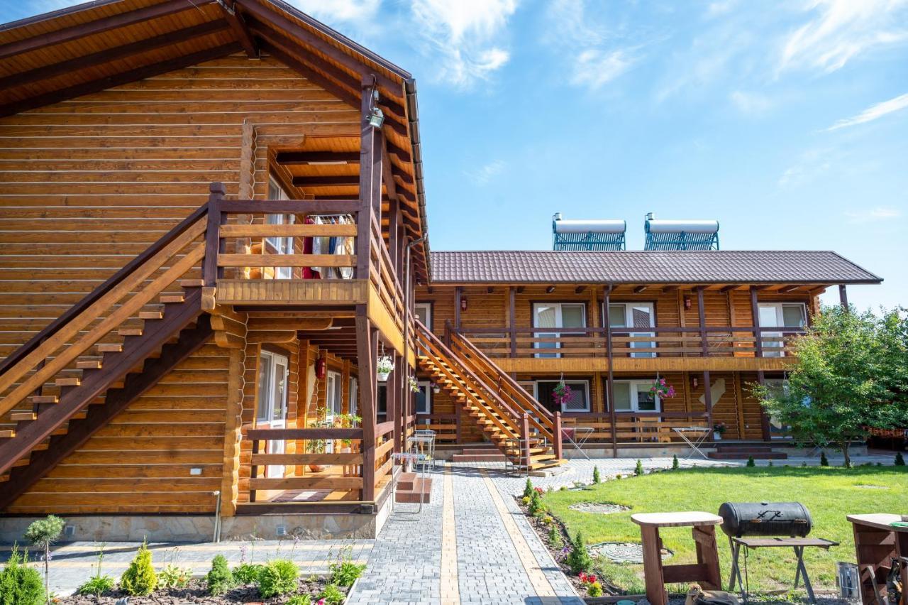 Rybatska 7 Hotel Chernomorsk Exterior photo